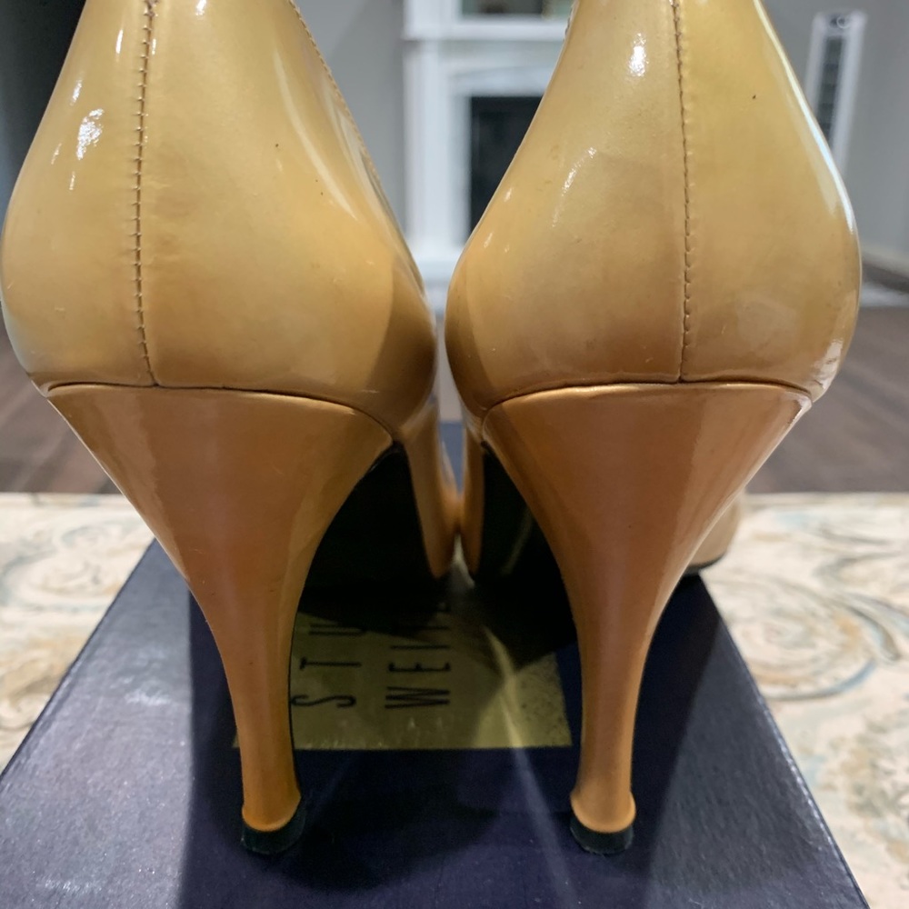 Vtg Stuart Weitzman Bisque Patent Stilettos Sz 9M - Picture 5 of 8